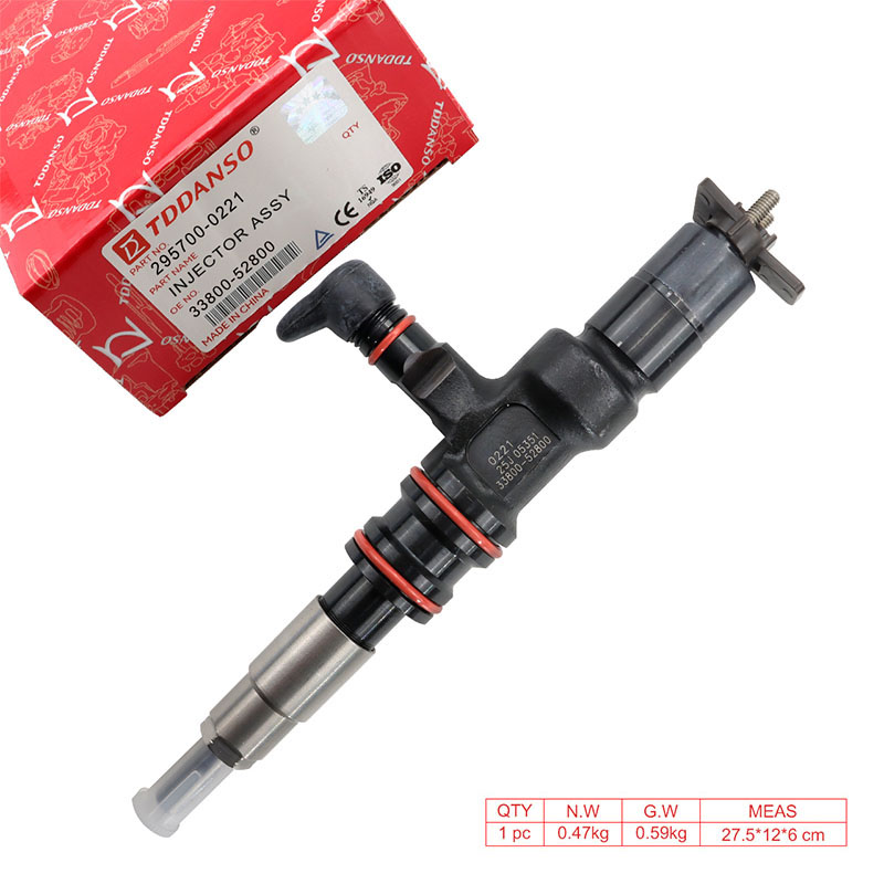 Fuel Injector 295700-0221  295700-1170